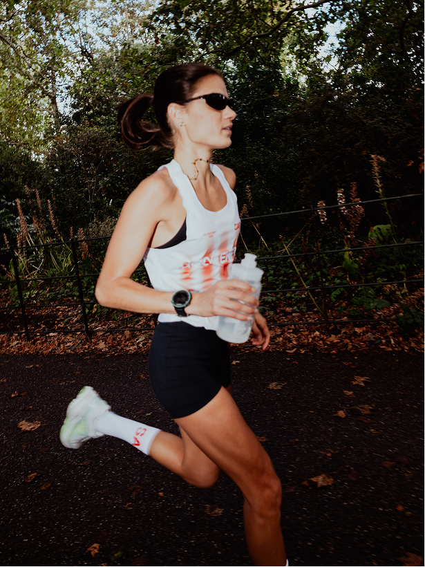 WOMENS AW26 RACE KIT - VEST & SOCKS